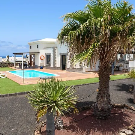 Esterlicia * Playa Blanca (Lanzarote)