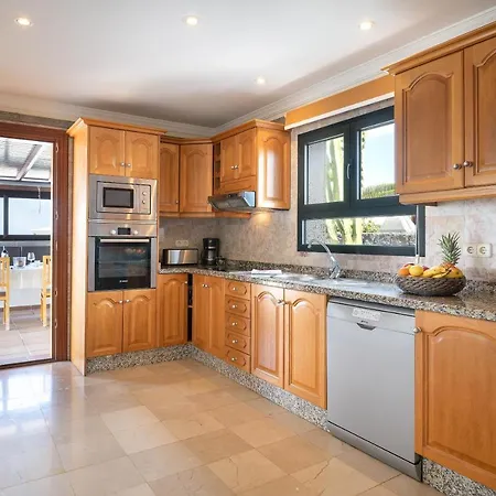 Esterlicia Playa Blanca (Lanzarote)