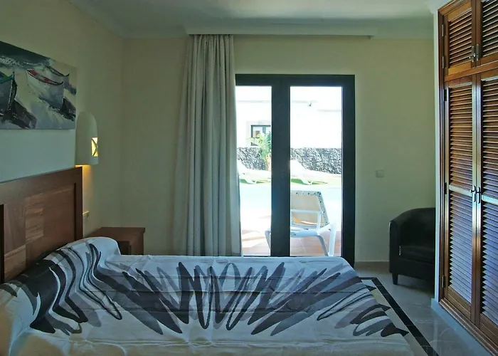 Esterlicia * Playa Blanca