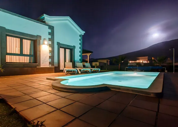 Esterlicia Playa Blanca