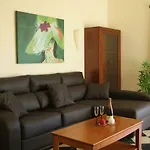 Esterlicia Villa
